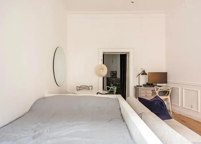 Designer Flat *
